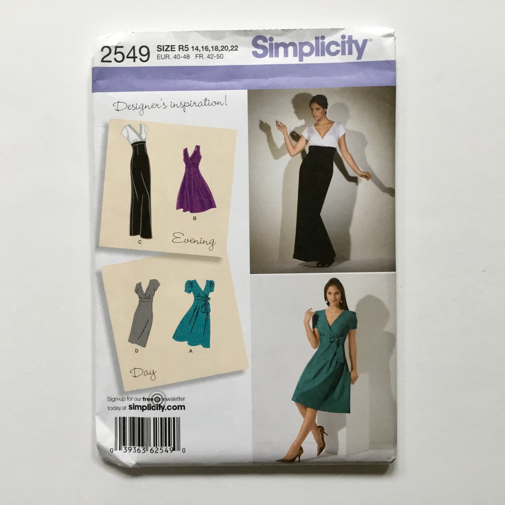Simplicity 2549 (2009) Dress in Two Lengths with Skirt and Sleeve Variations - Uncut Sewing Pattern