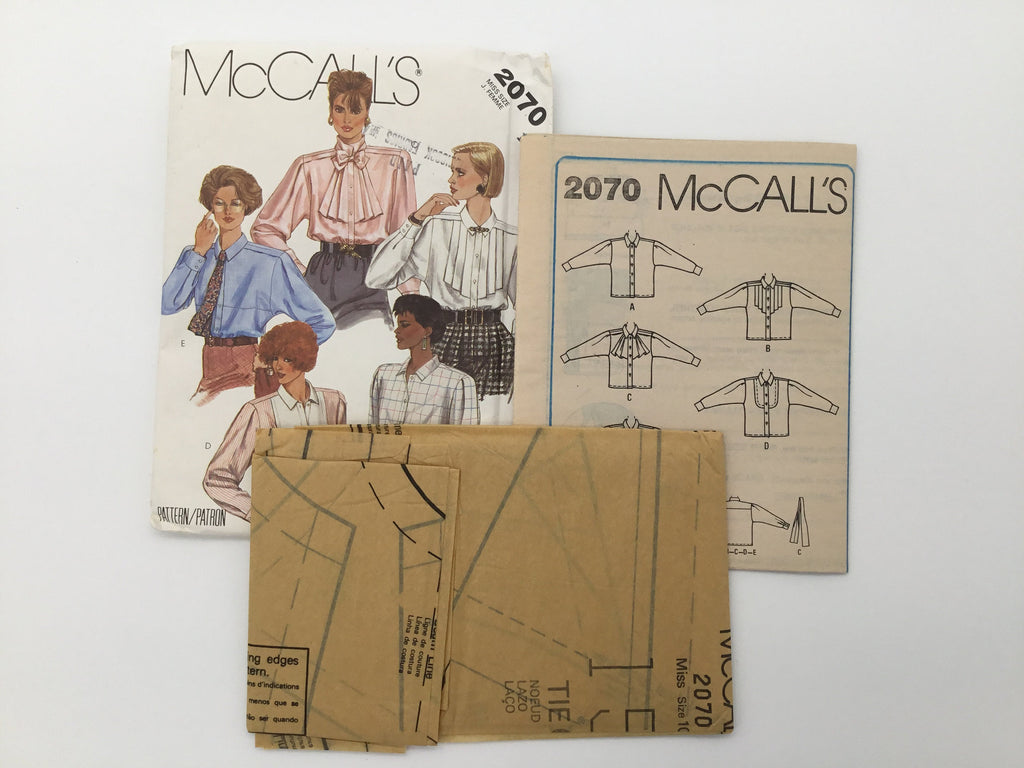 McCall's 2070 (1985) Blouse and Tie - Vintage Uncut Sewing Pattern