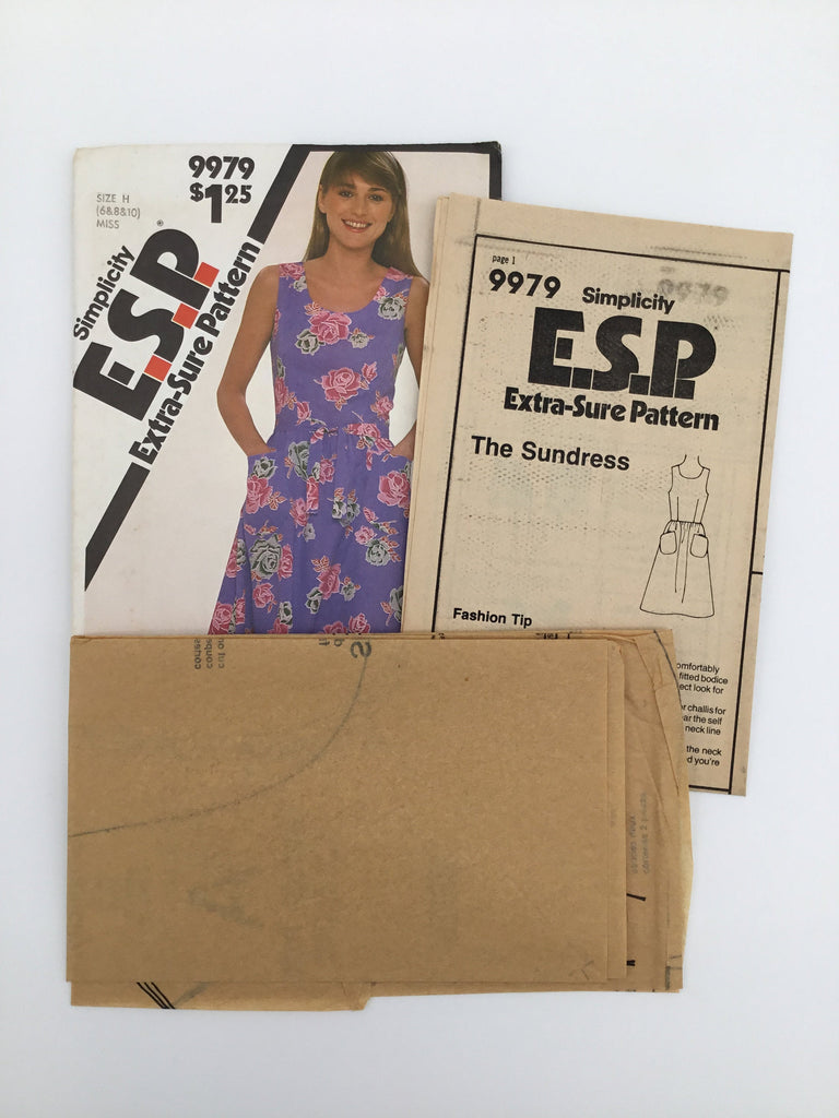 Simplicity 9979 (1981) Dress - Vintage Uncut Sewing Pattern