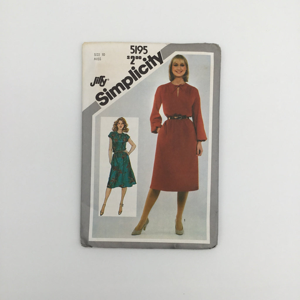 Simplicity 5195 (1981) Dress with Sleeve Variations - Vintage Uncut Sewing Pattern