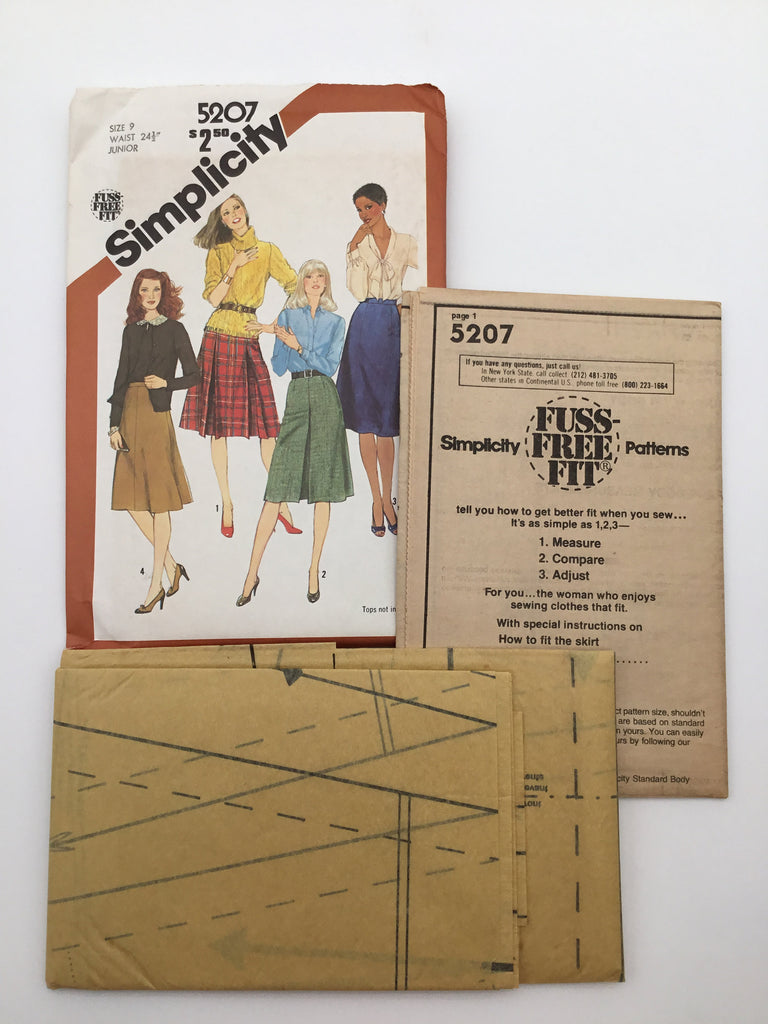Simplicity 5207 (1981) Skirt with Pleat Variations - Vintage Uncut Sewing Pattern