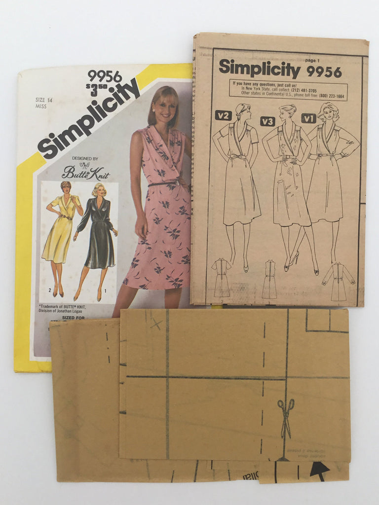 Simplicity 9956 (1981) Dress with Sleeve Variations - Vintage Uncut Sewing Pattern