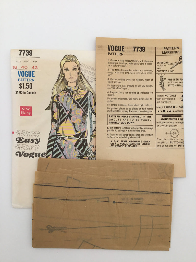 Vogue 7739 Dress - Vintage Uncut Sewing Pattern