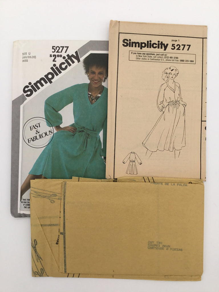 Simplicity 5277 (1981) Dress - Vintage Uncut Sewing Pattern