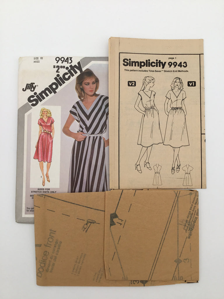 Simplicity 9943 (1981) Dress with Sleeve Variations - Vintage Uncut Sewing Pattern
