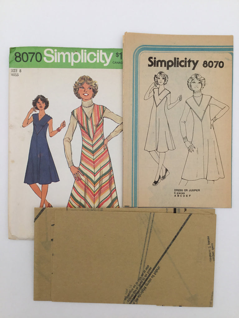 Simplicity 8070 (1977) Dress or Jumper - Vintage Uncut Sewing Pattern