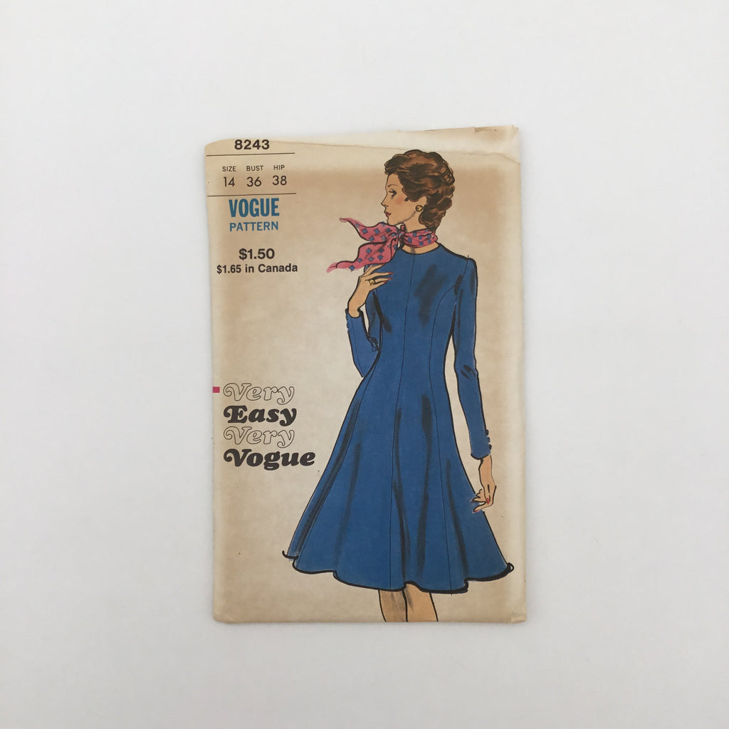Vogue 8243 Dress - Vintage Uncut Sewing Pattern