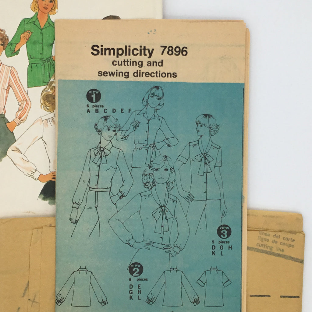 Simplicity 7896 (1977) Blouse with Neckline Variations - Vintage Uncut Sewing Pattern