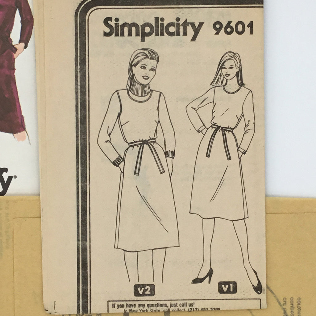 Simplicity 9601 (1980) Dress or Jumper - Vintage Uncut Sewing Pattern