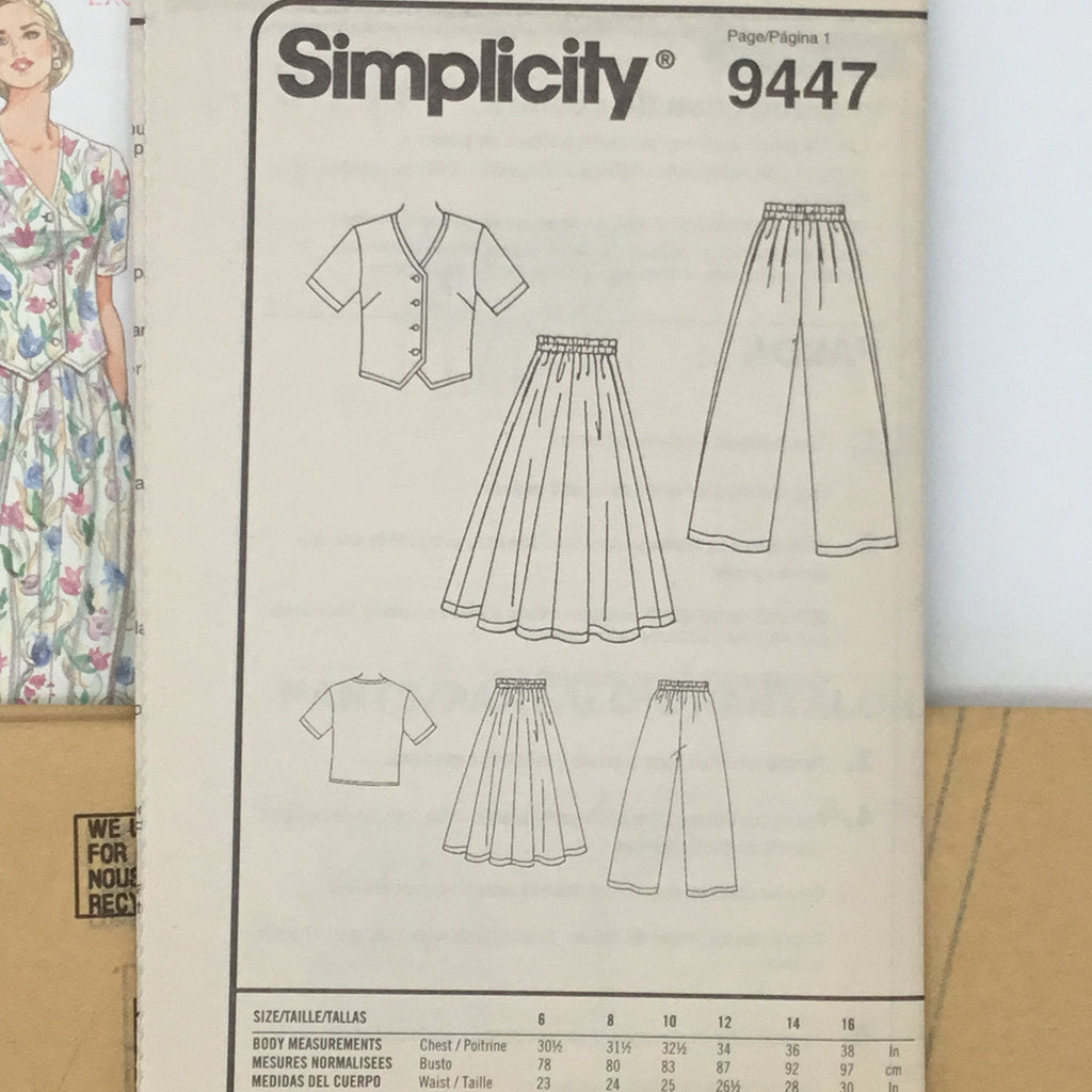 Simplicity 9421 (2000) Top with Neckline Variations - Uncut Sewing Pattern
