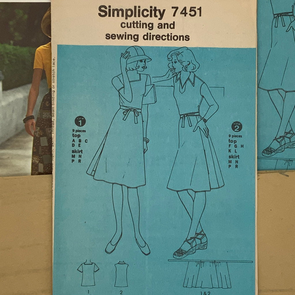 Simplicity 7451 (1976) Wrap Skirt and Top with Neckline and Sleeve Variations - Vintage Uncut Sewing Pattern