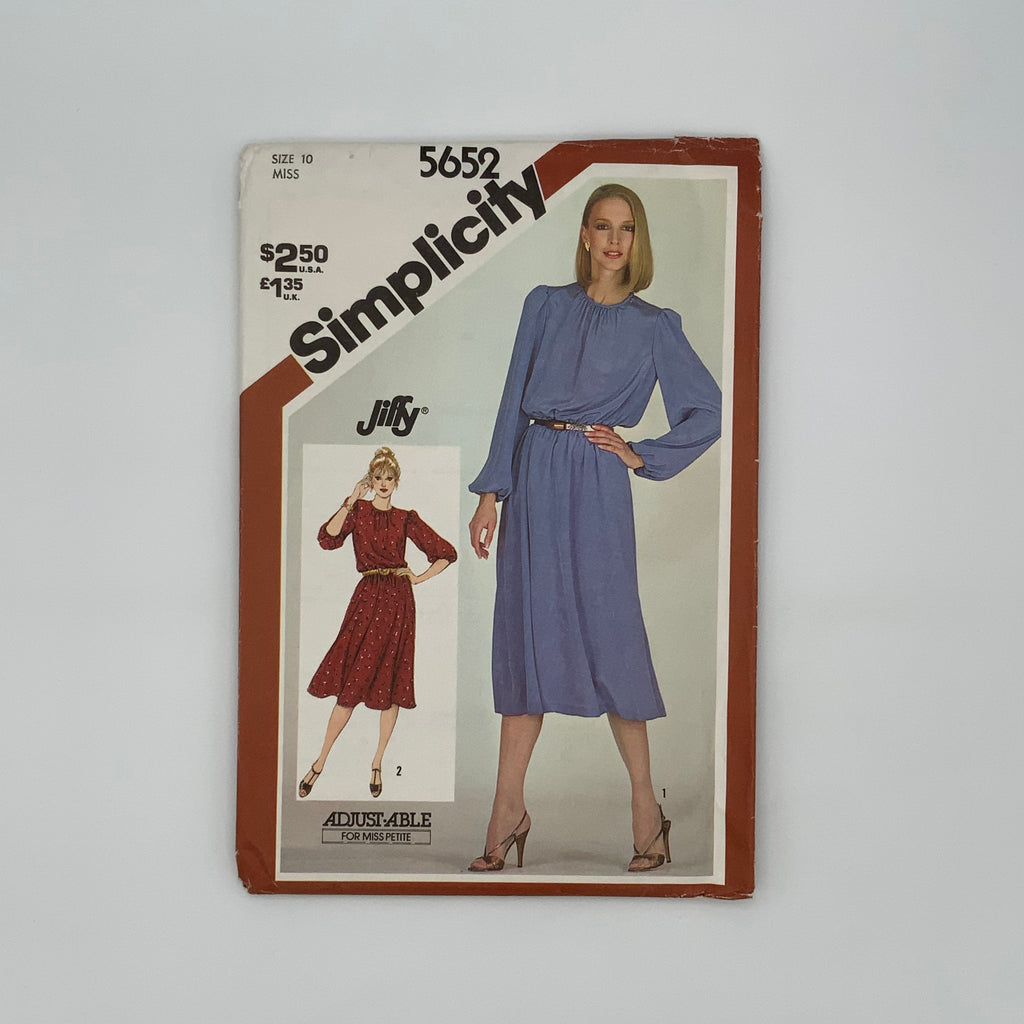 Simplicity 5652 (1982) Dress - Vintage Uncut Sewing Pattern