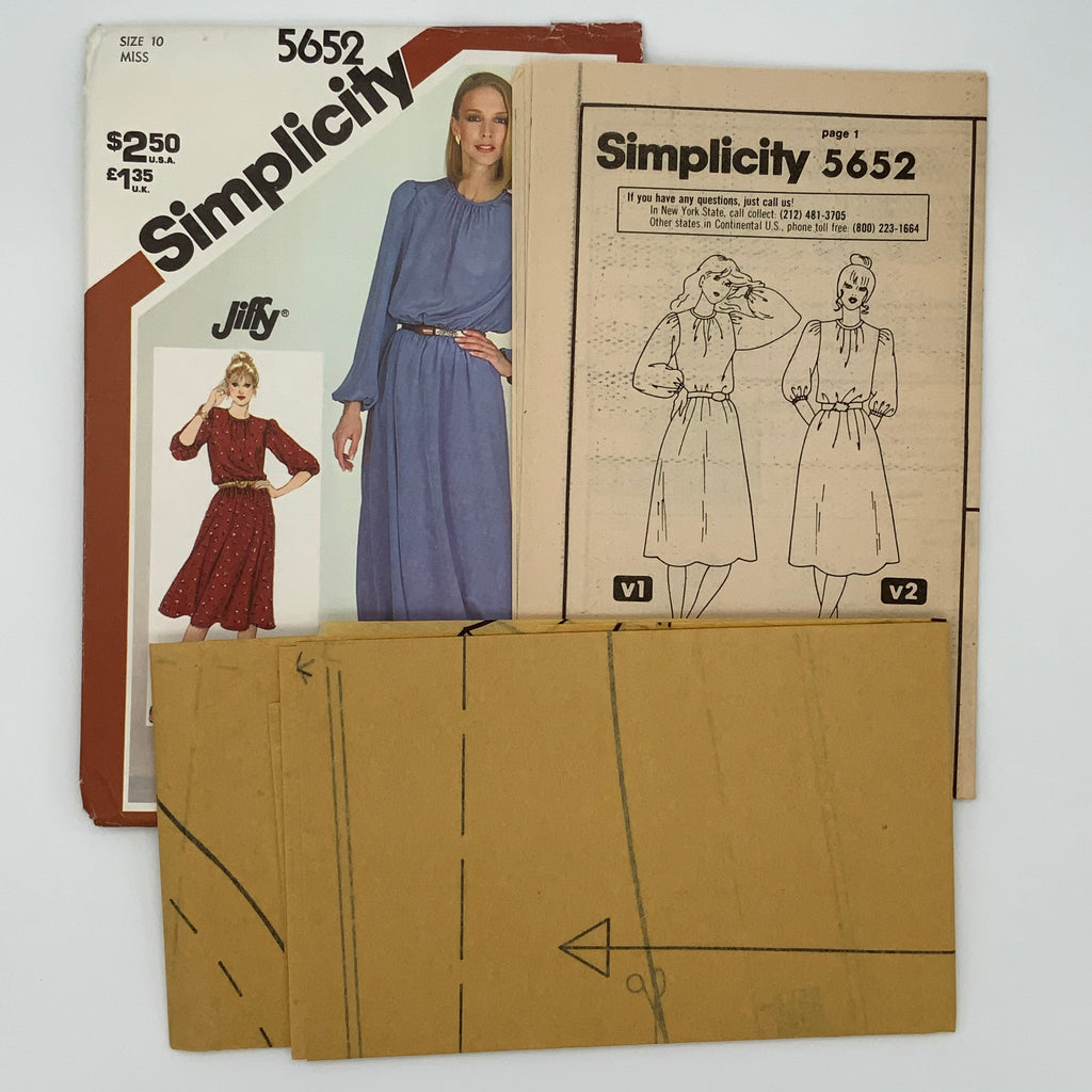 Simplicity 5652 (1982) Dress - Vintage Uncut Sewing Pattern